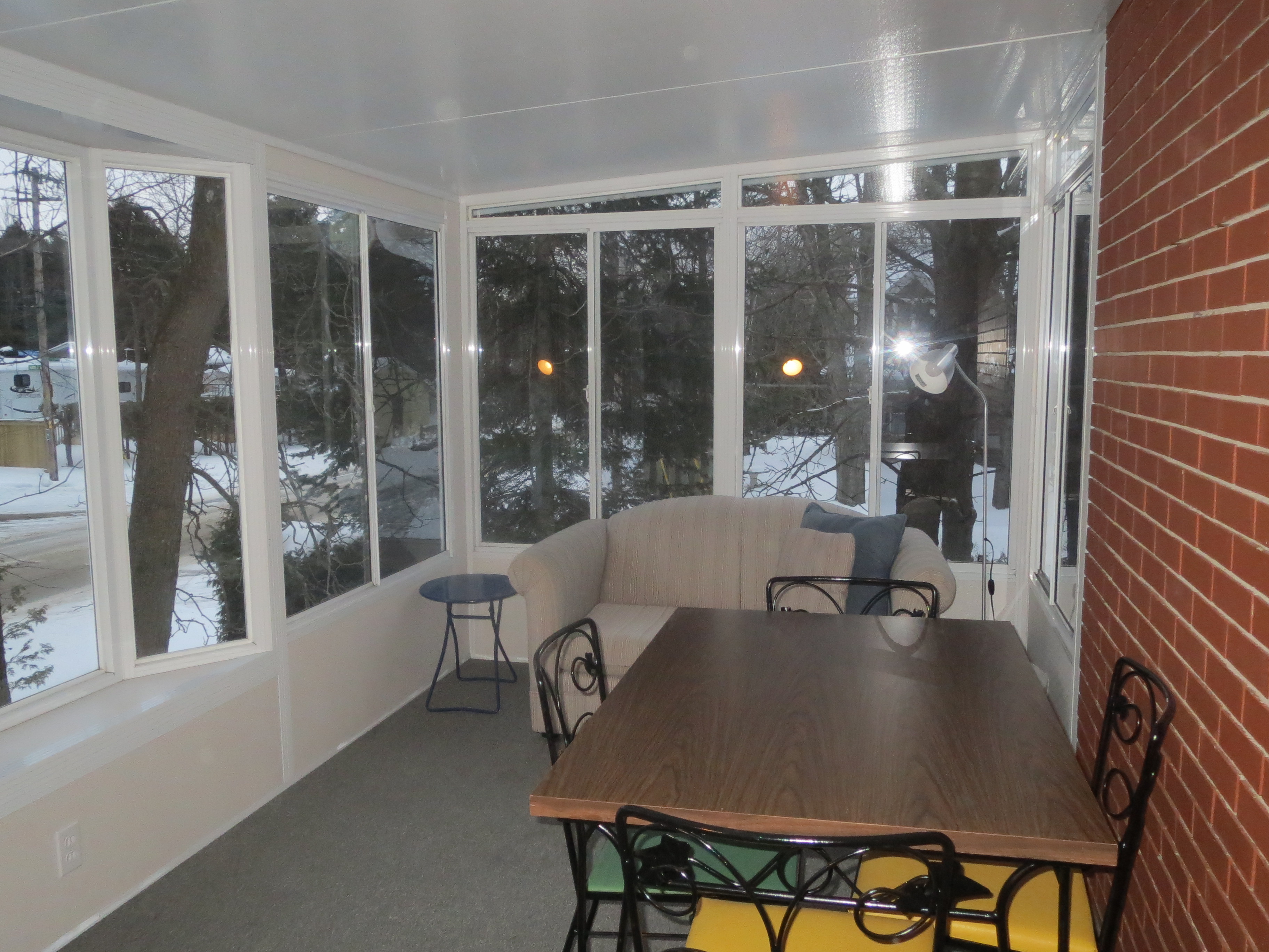 42 Sunroom 1 – Cottage & House Rental – Short and Long Term & Property ...
